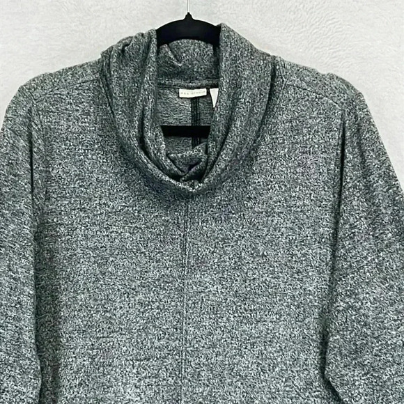 Max Studio Women’s Sweater Plus Sz 1X Heathered Black Cowl Neck Long Sleeve Soft - Picture 3 of 9